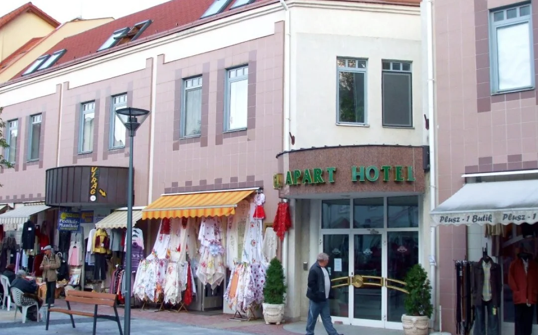 Apart Hotel, Hévíz